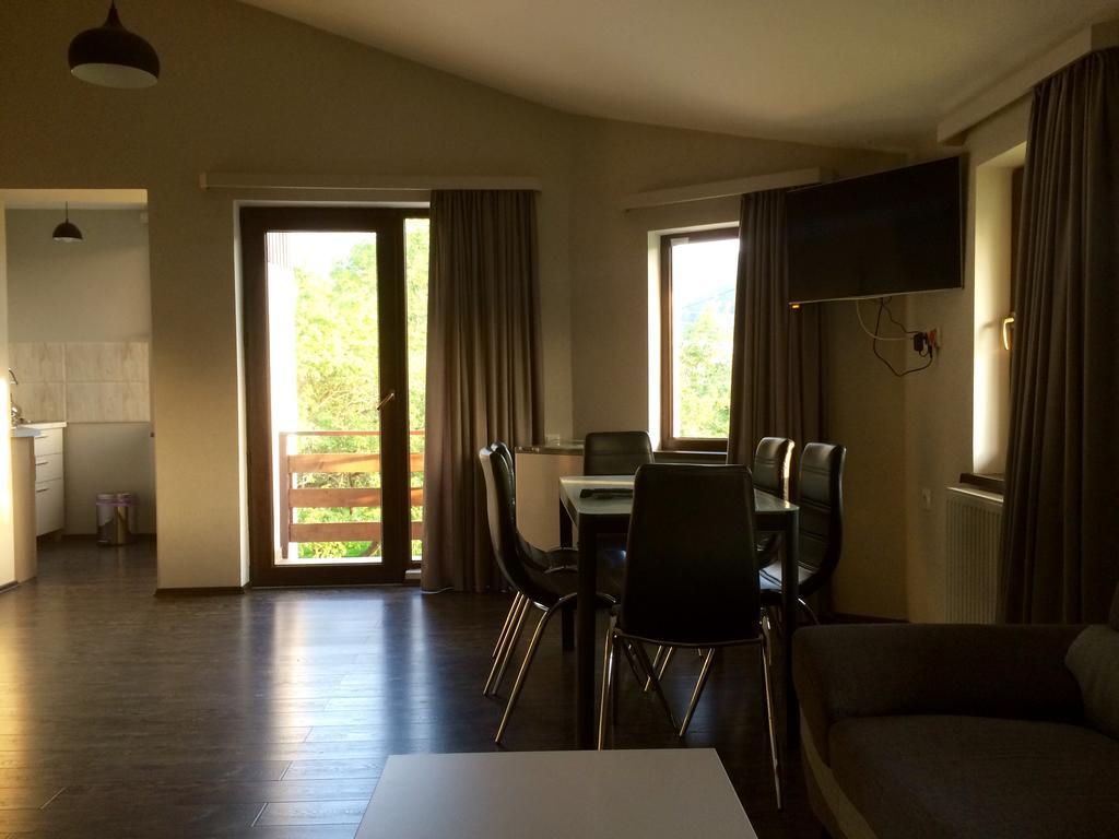 Family Room In Bakuriani Eksteriør billede